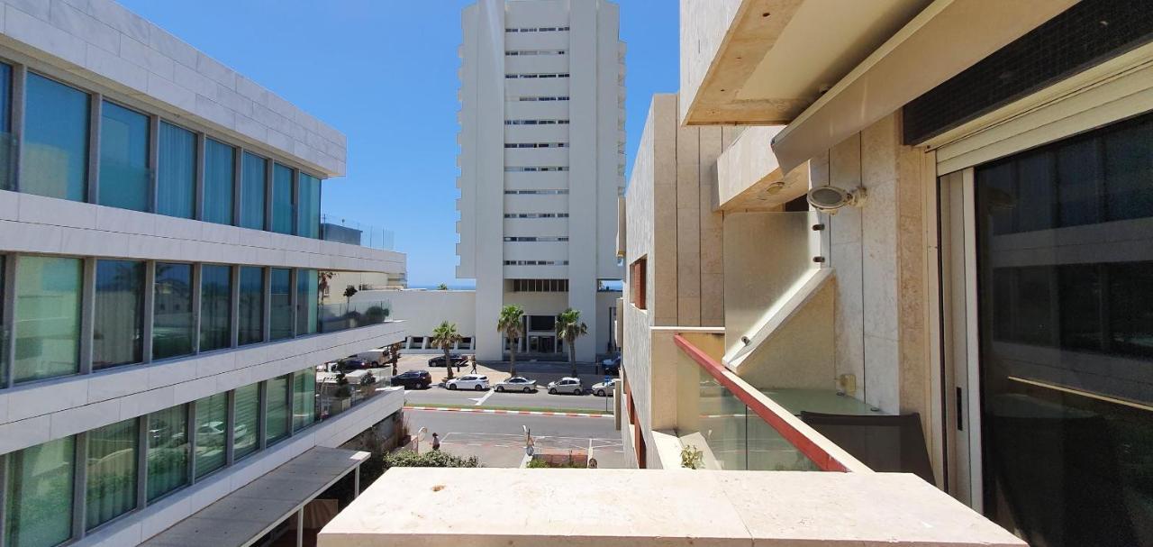 Bnbisrael Apartments - Ramat Yam Marine Herzliya Luaran gambar